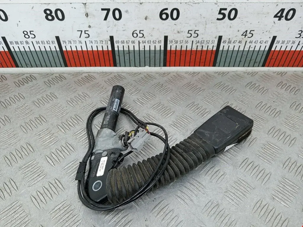 Замок ремня безопасности 72119117647, 9117647