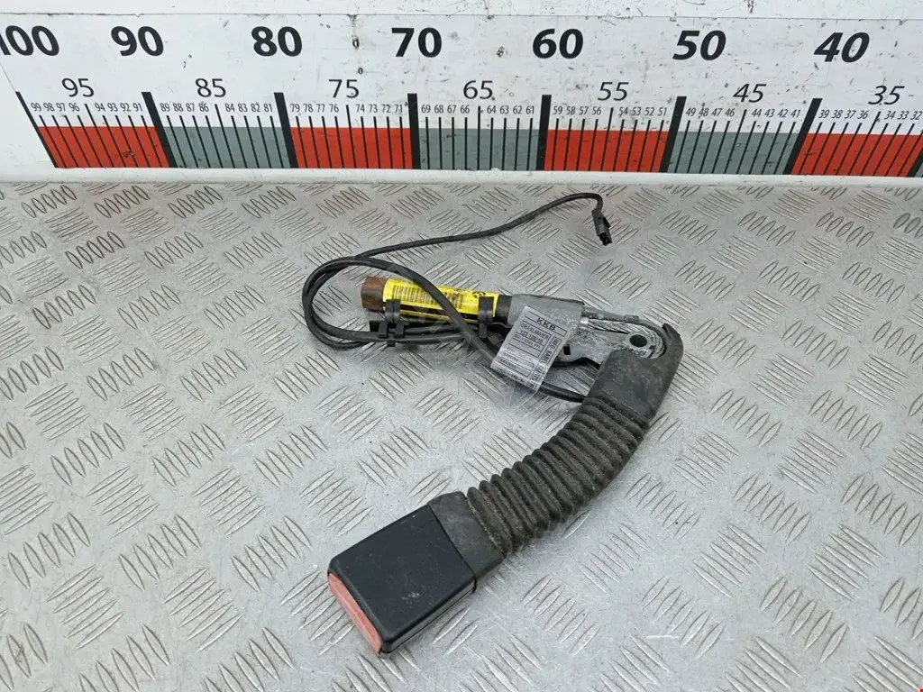 Замок ремня безопасности 33017252, 72117078042, 72118408762