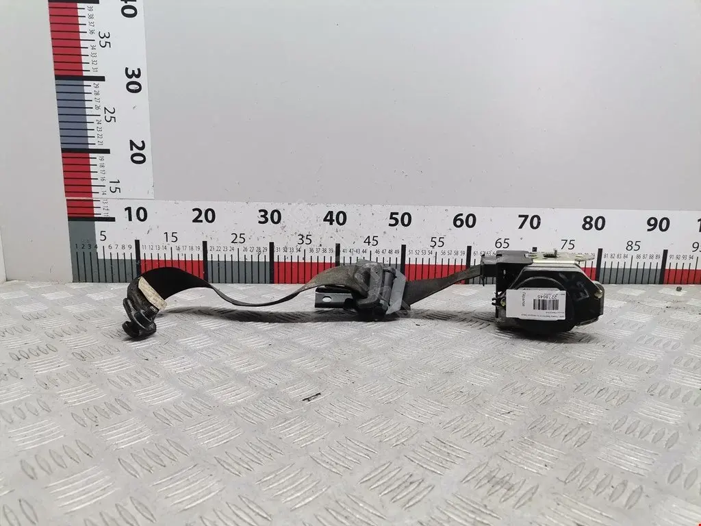 Ремень безопасности 561078501, 72117210857