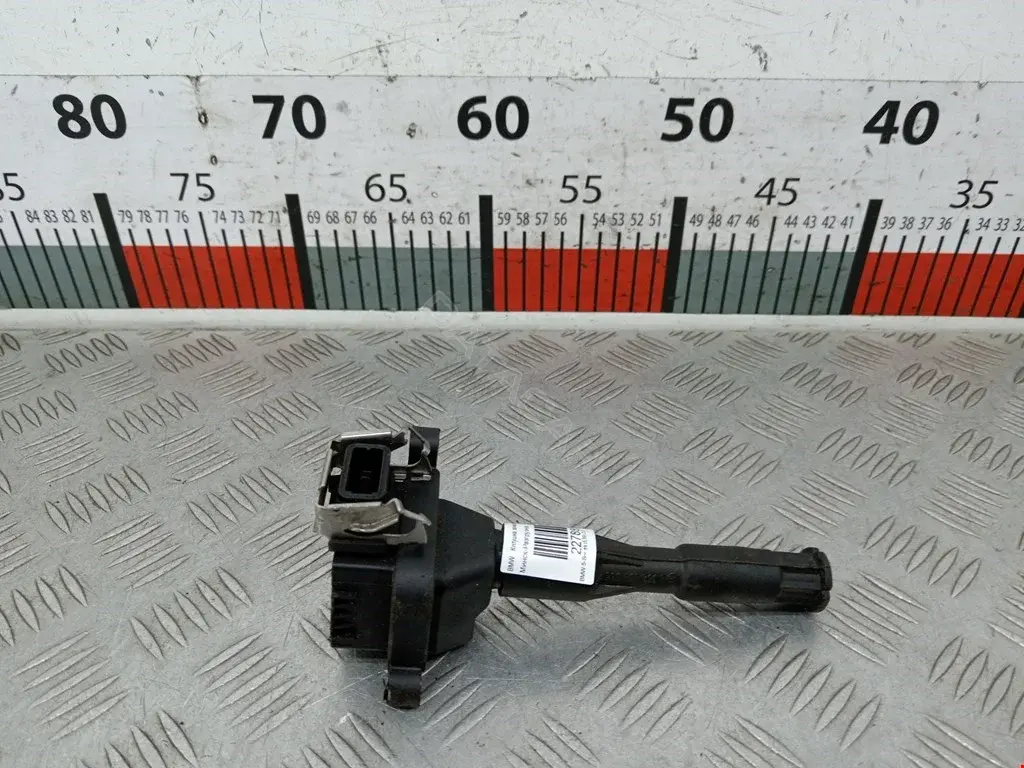 Катушка зажигания 0040100302, 0221504004, 08013