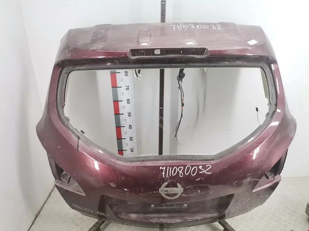 Крышка багажника 90100CC00B
