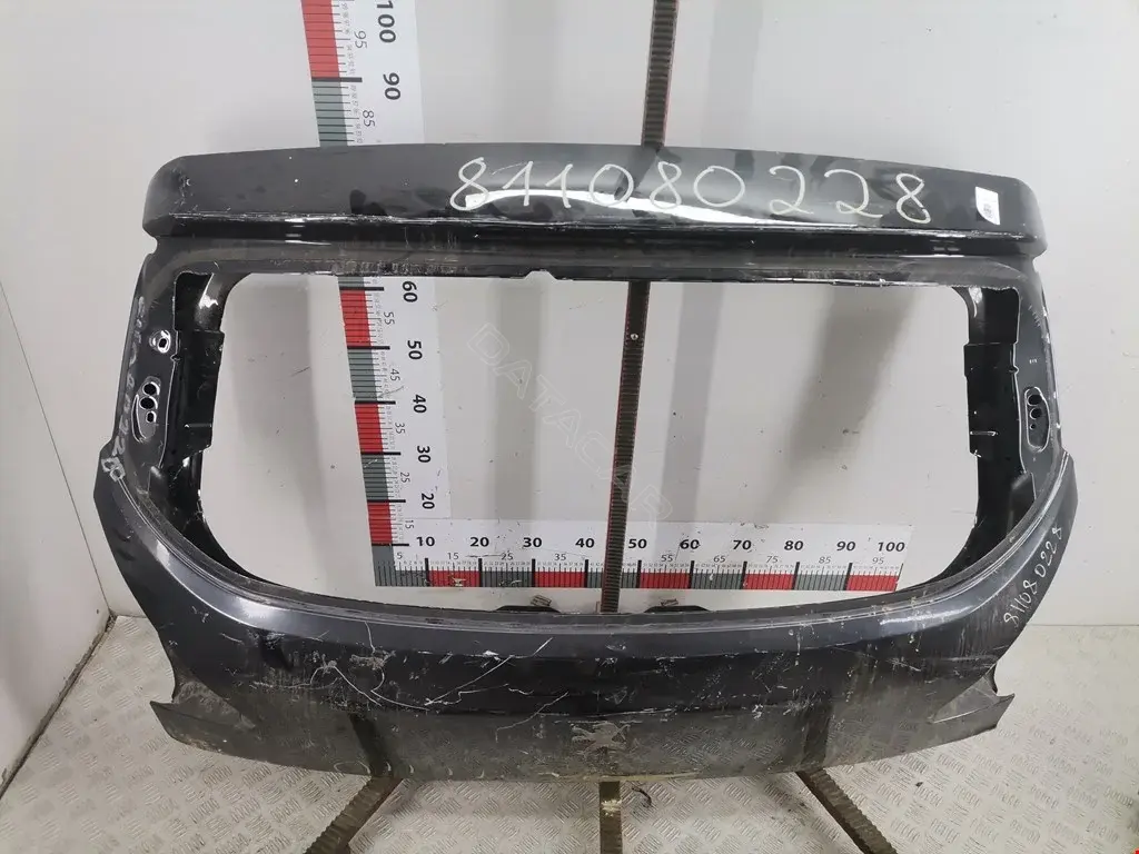 Крышка багажника 8701AP
