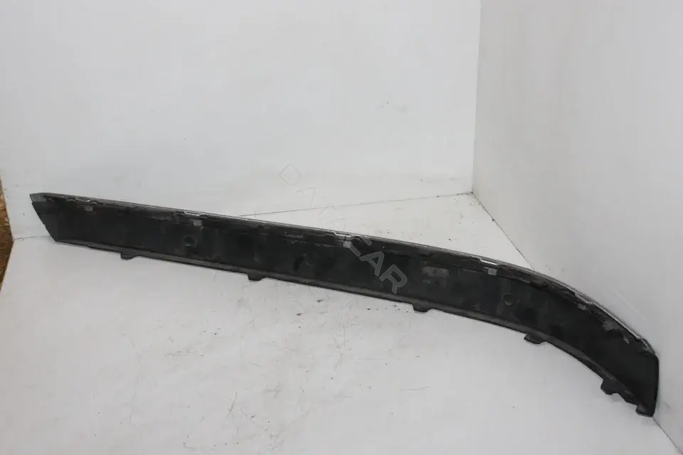 Накладка бампера 7135586