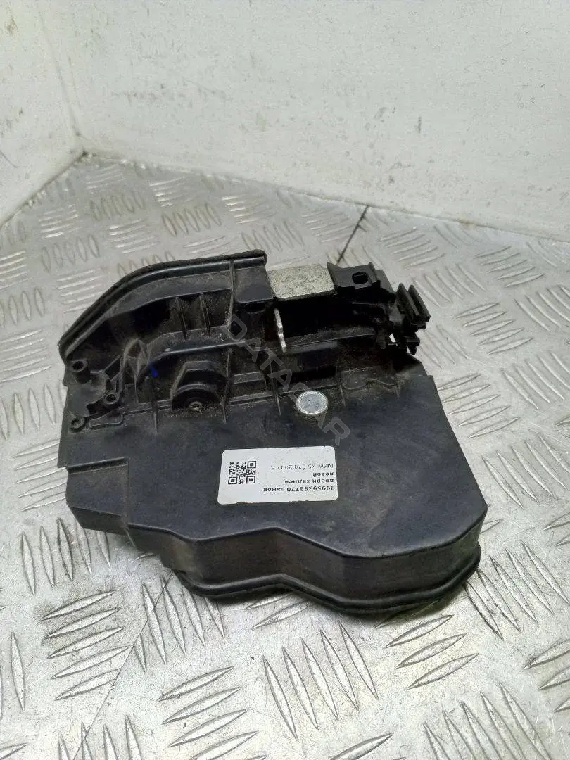 Замок двери 7167075
