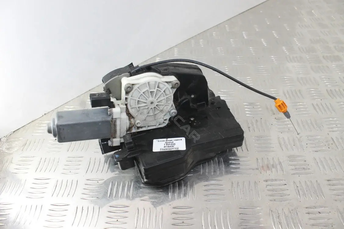 Замок двери 7169252