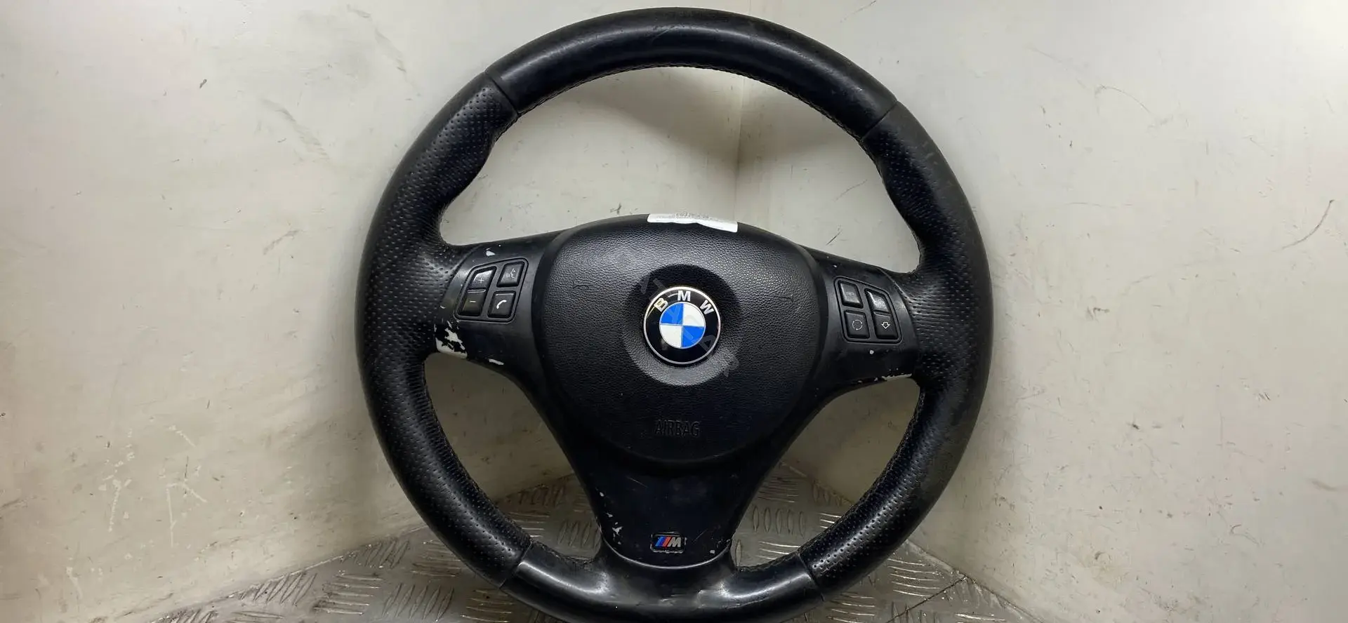 Руль 32307839114