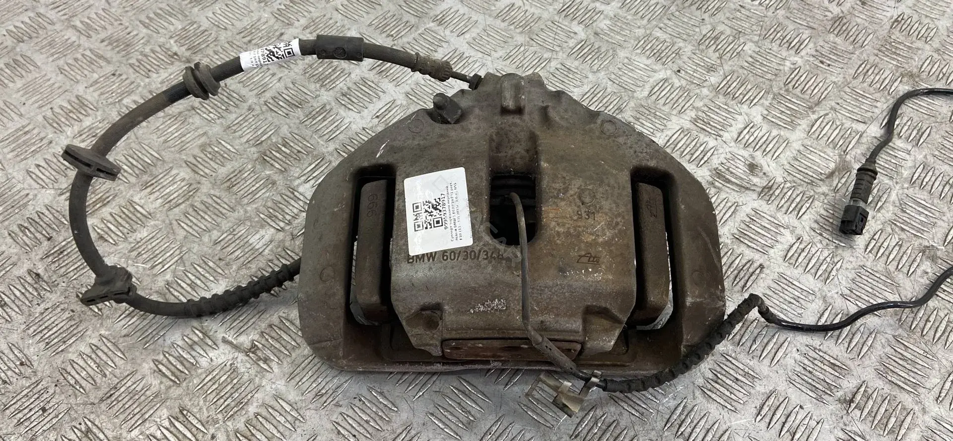 Суппорт тормозной 0986134131, 34116792689, TCA4255