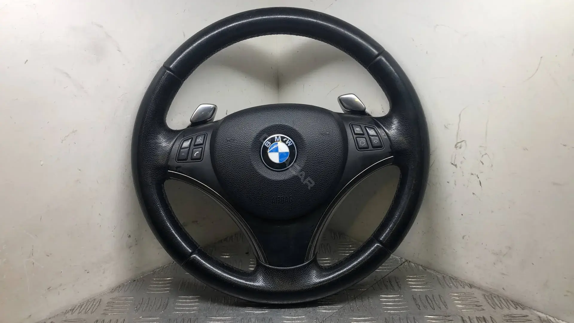 Руль 32306795572