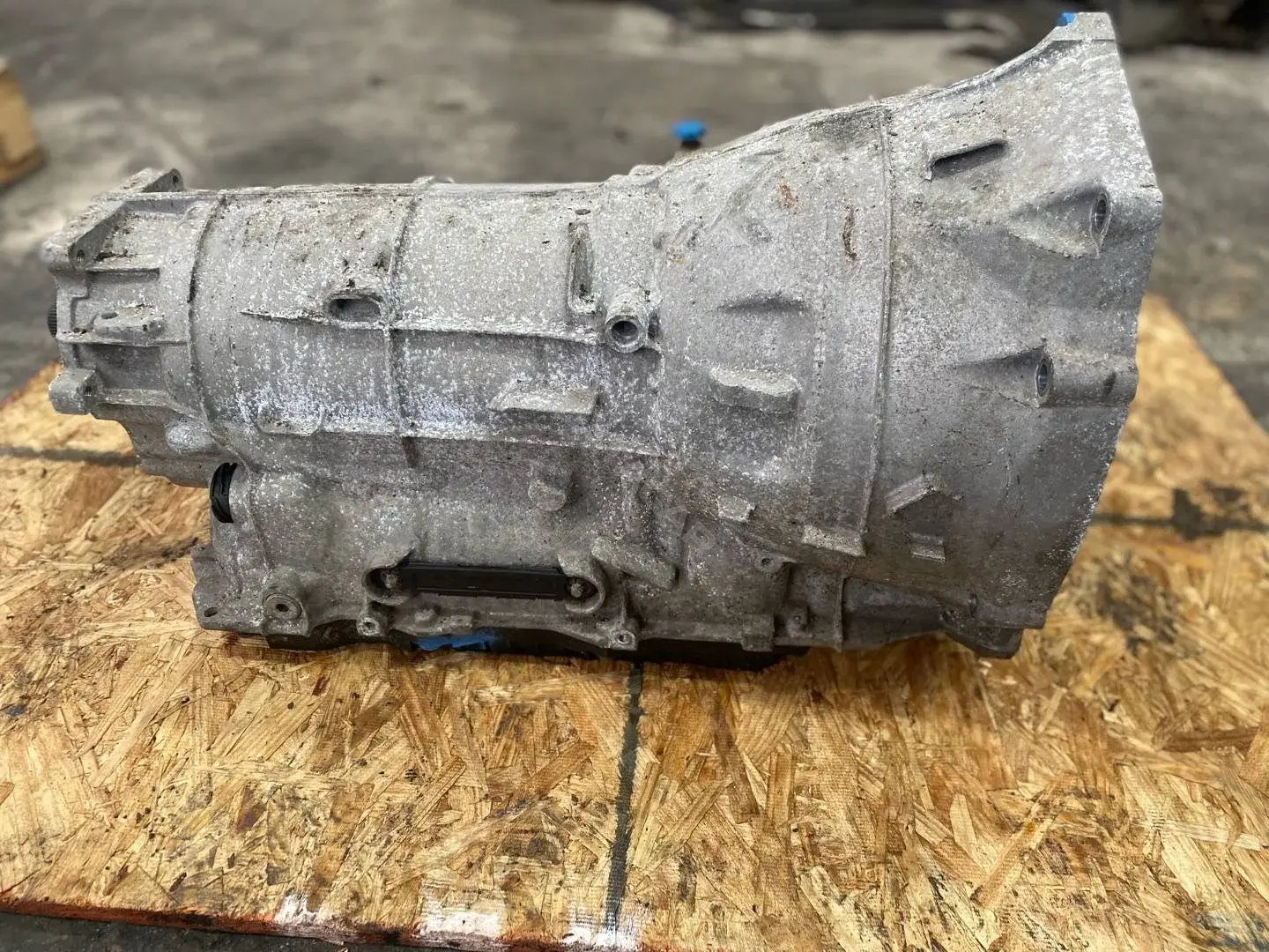 Автоматическая коробка передач (АКПП) 24007616615, 24007630575, 24007644020