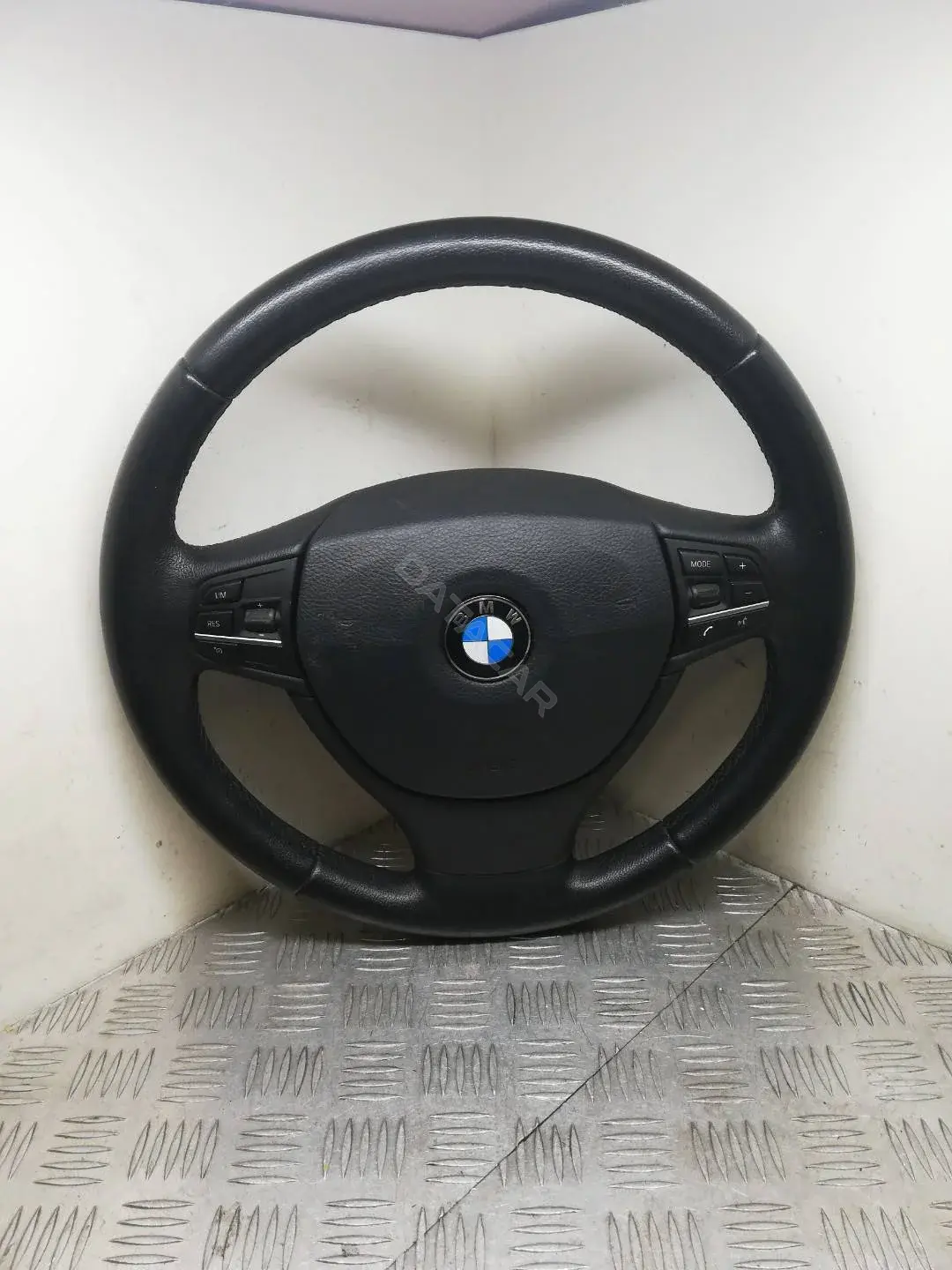Руль 32336790886