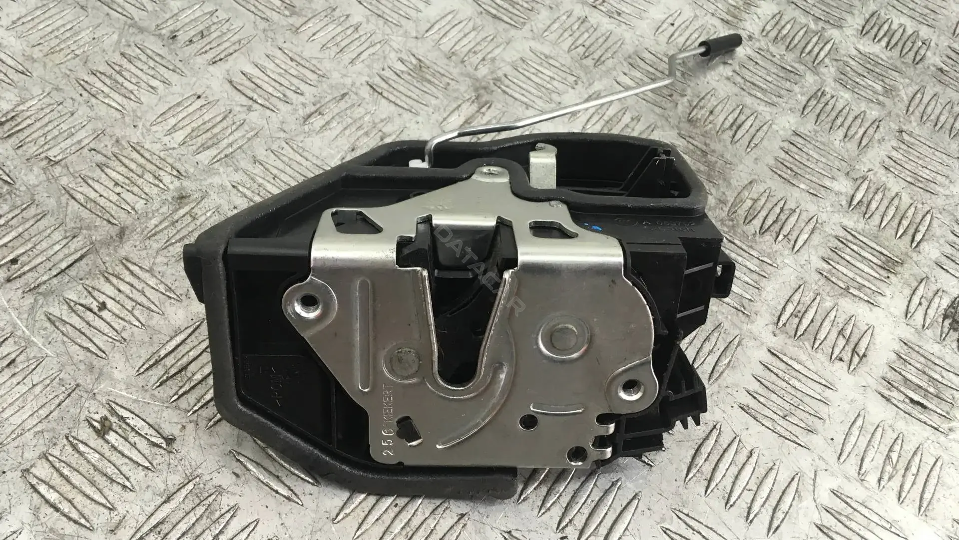 Замок двери 16SKV791, 51217202145, 892907301