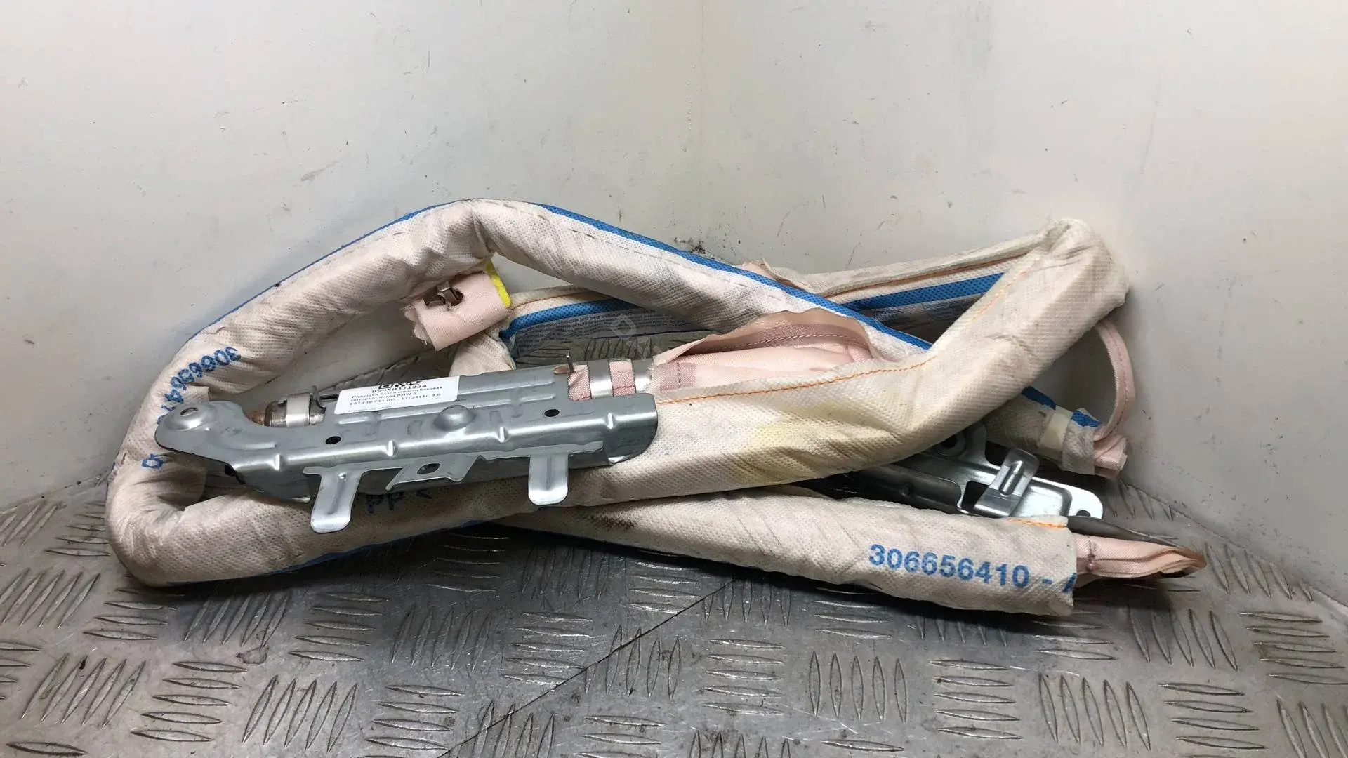 Подушка безопасности 72129138021