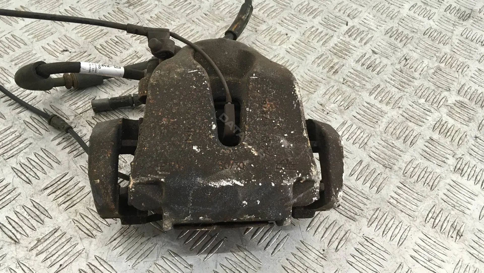 Суппорт тормозной 0986134496, 34116776783, 344104