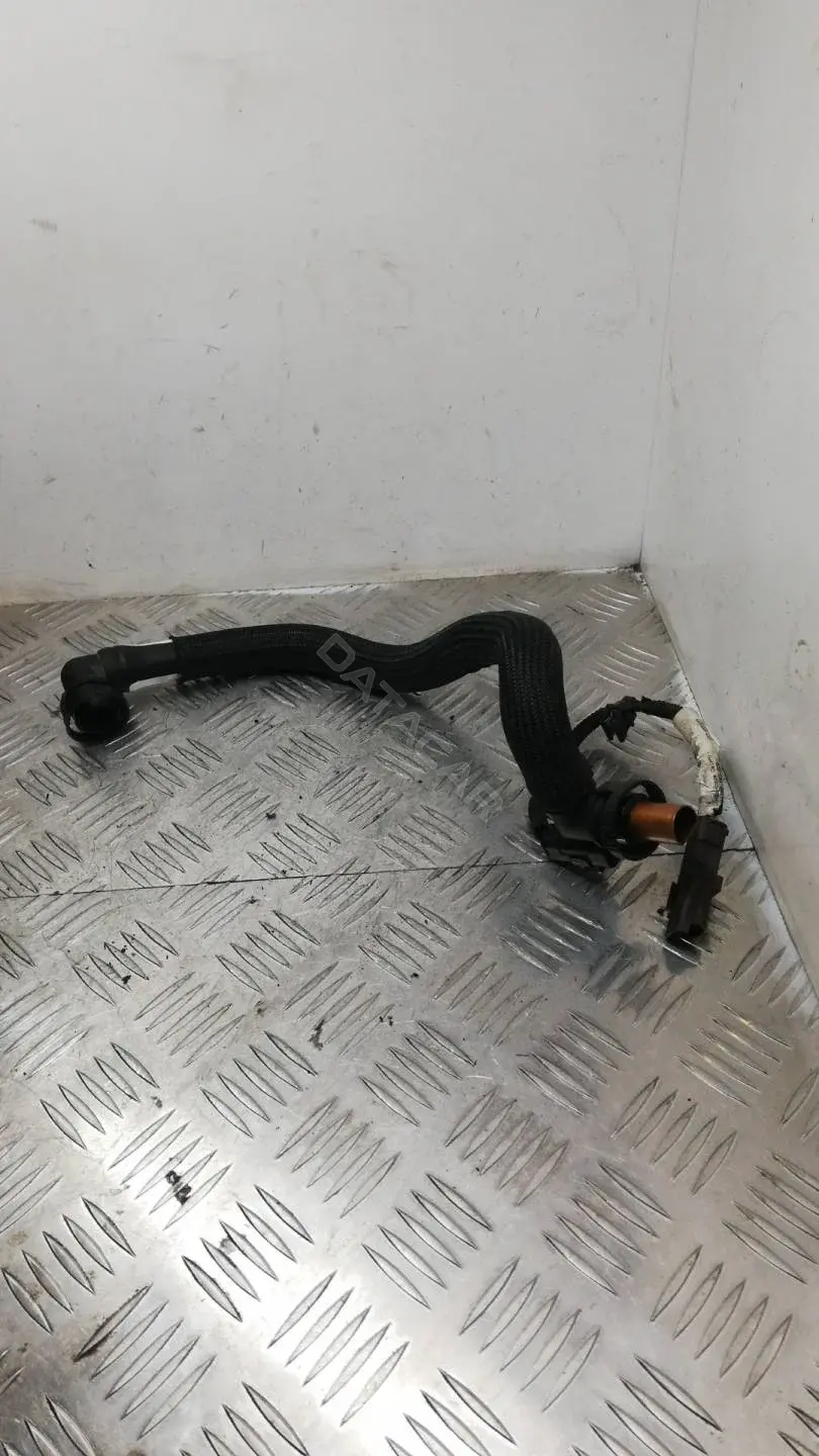 Трубка системы рециркуляции EGR V757811280