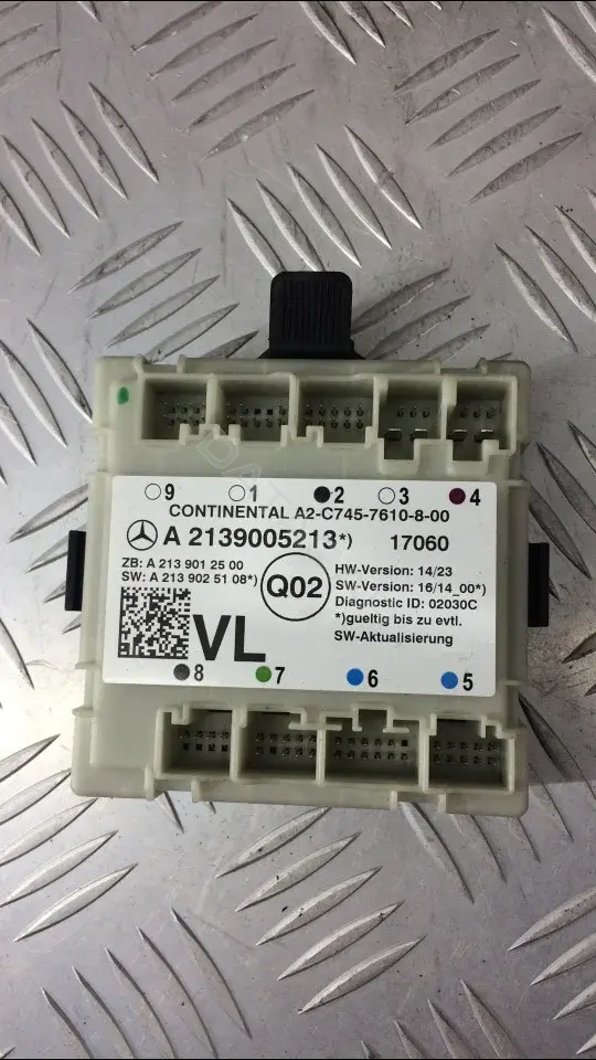 Блок управления двери A2139005213