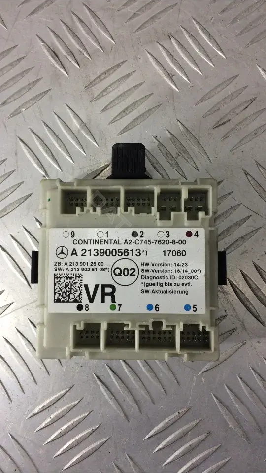 Блок управления двери A2139005613