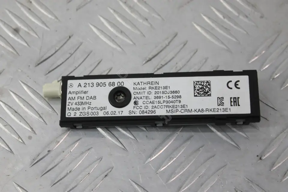 Усилитель антенны A2139056800