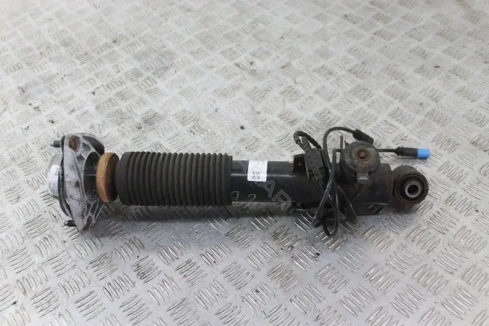 Амортизаторы 37106867867, 6867867, G15009L