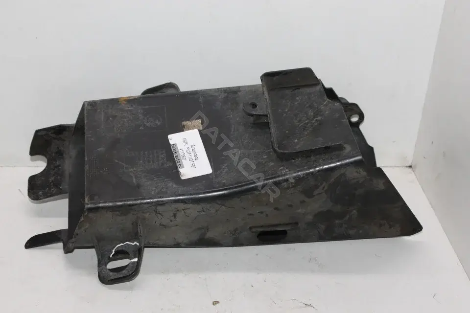 Накладка панели крепления облицовки (телевизора) 7200797