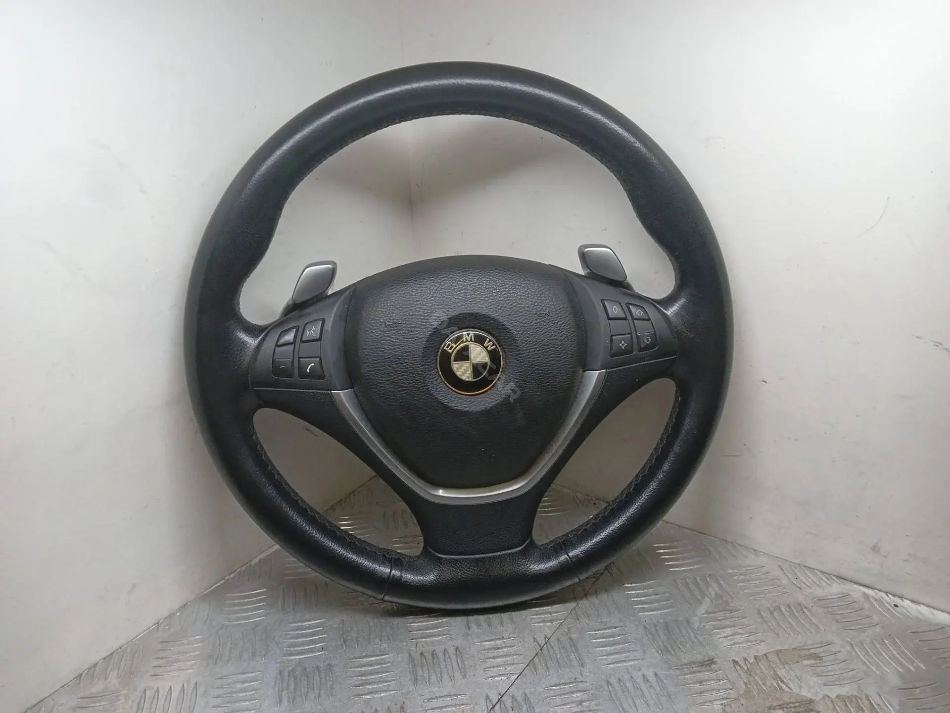 Руль 32306782805