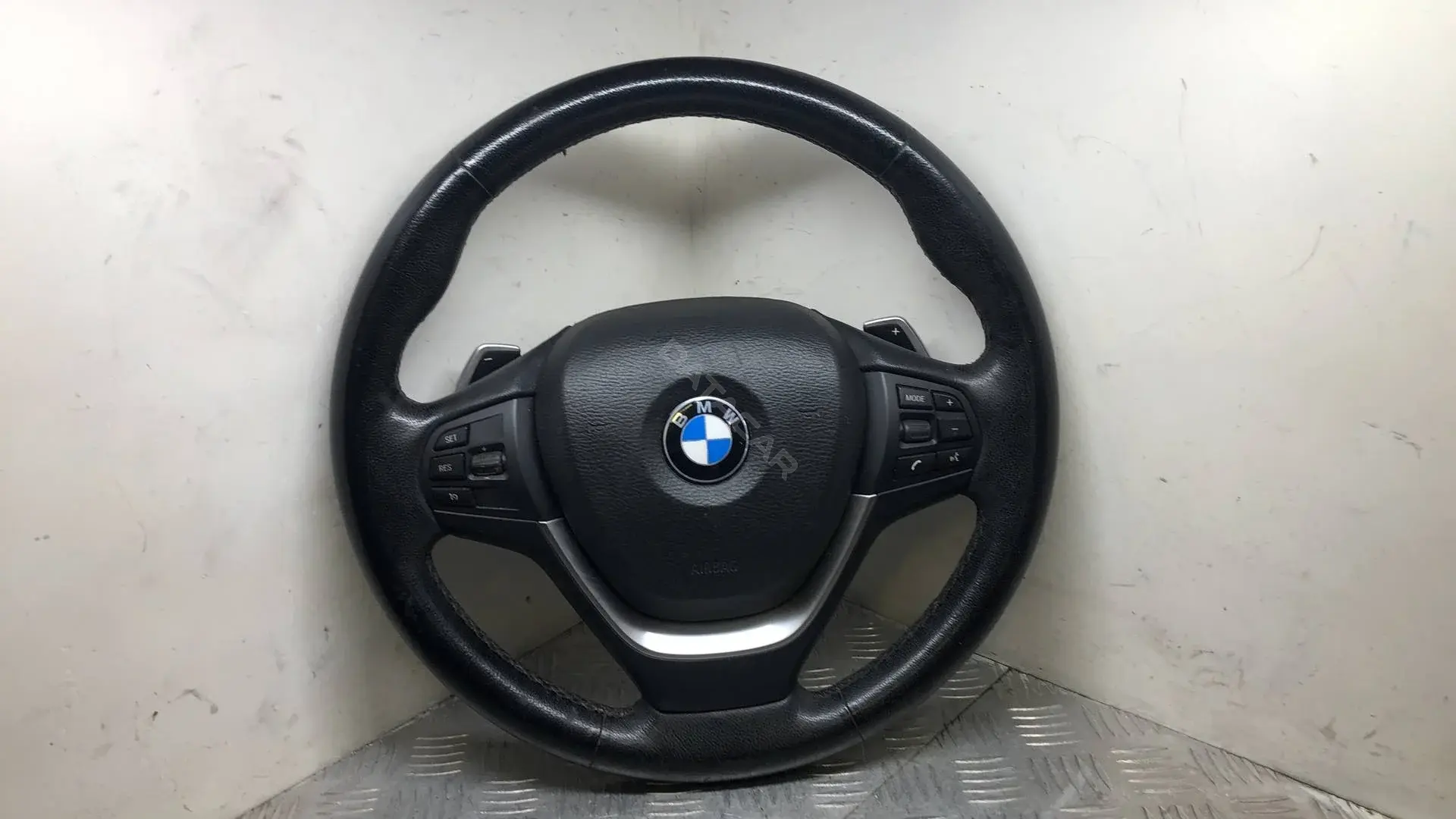 Руль 32307845808