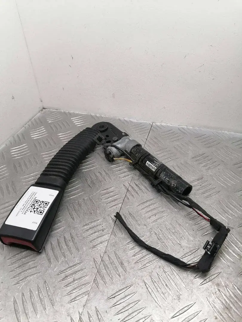Замок ремня безопасности 72119115306, 9115306