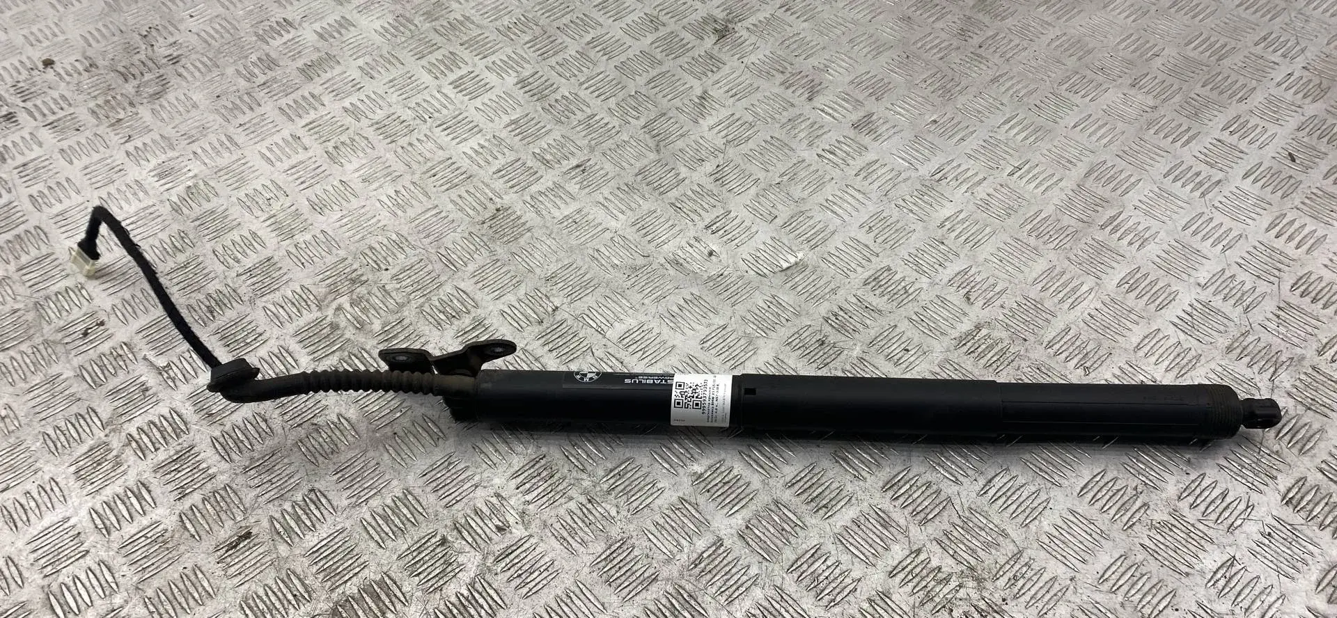 Амортизатор крышки багажника, капота, заднего стекла 51247361878, 7361878