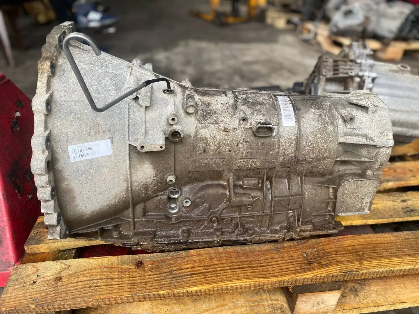Автоматическая коробка передач (АКПП) 1068401308, 7157347, TGD500402