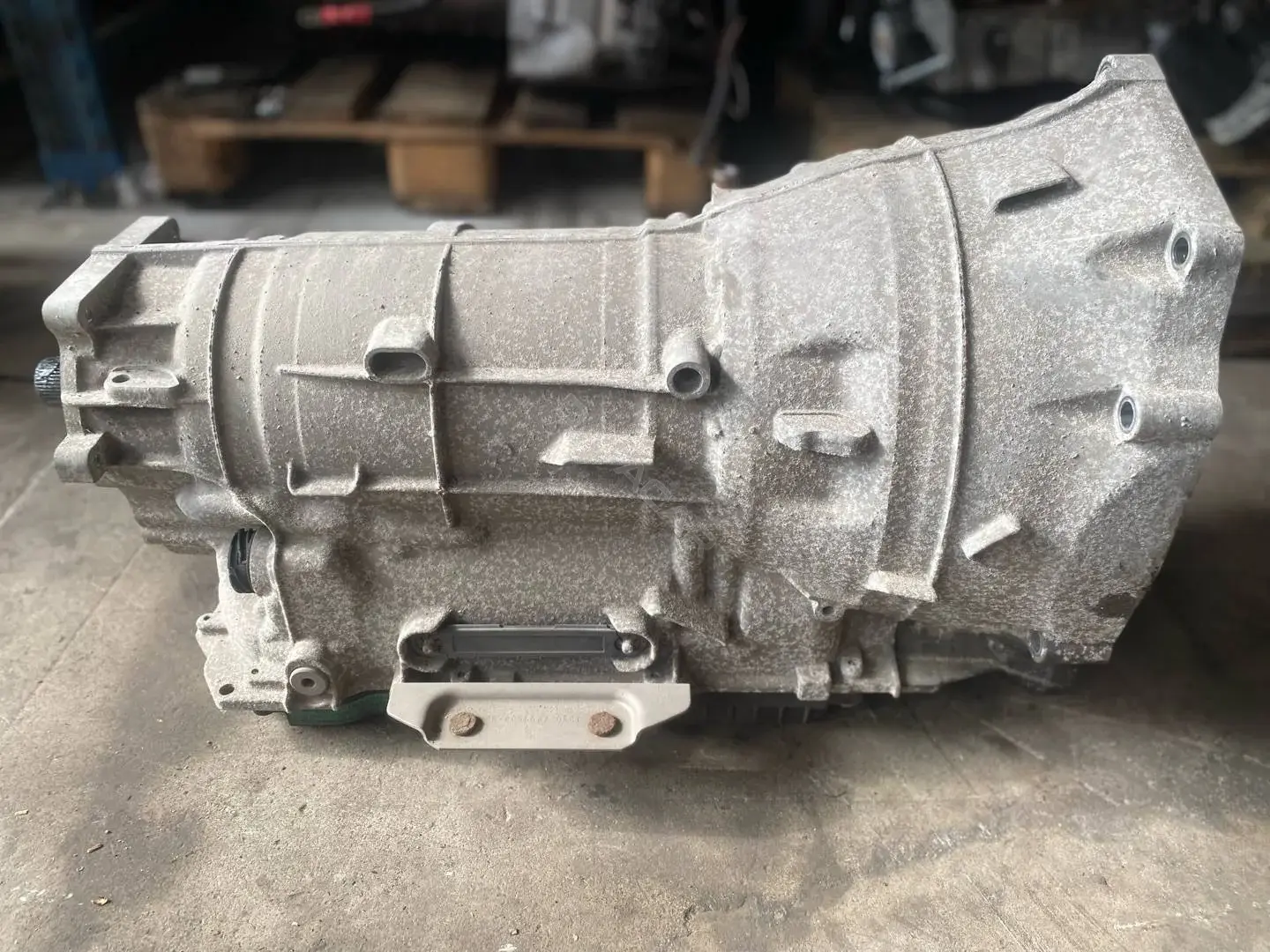 Автоматическая коробка передач (АКПП) 24007616615, 24007630575, 24007644020