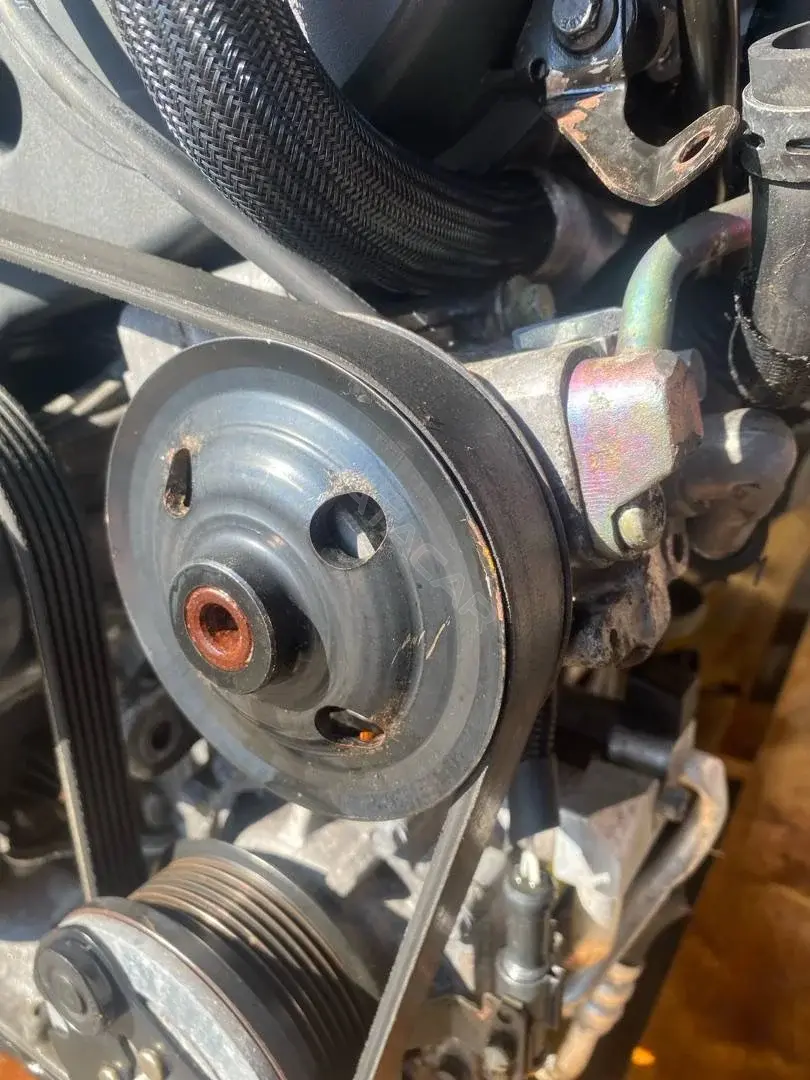 Насос гидроусилителя руля V6DQVB500400U34