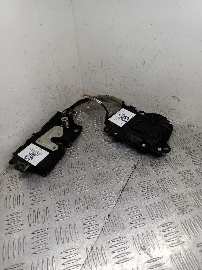 Замок крышки багажника 51247357112, 51247374006
