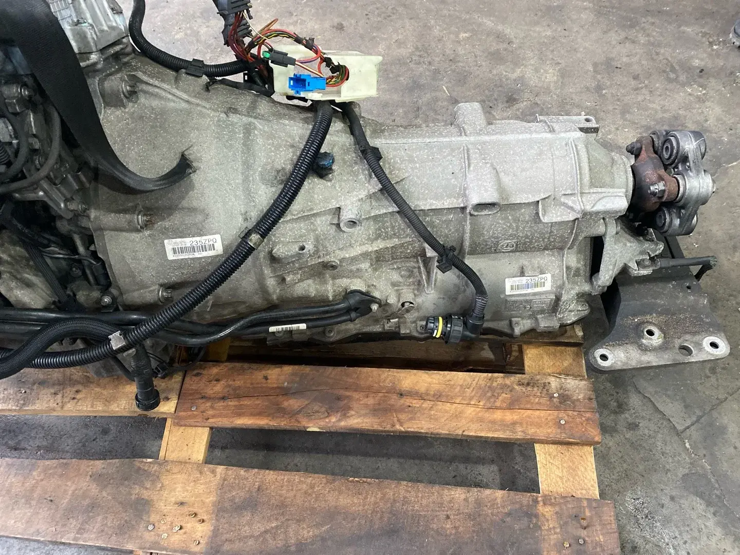 Автоматическая коробка передач (АКПП) 24008623254, 24008638265, 24008678721
