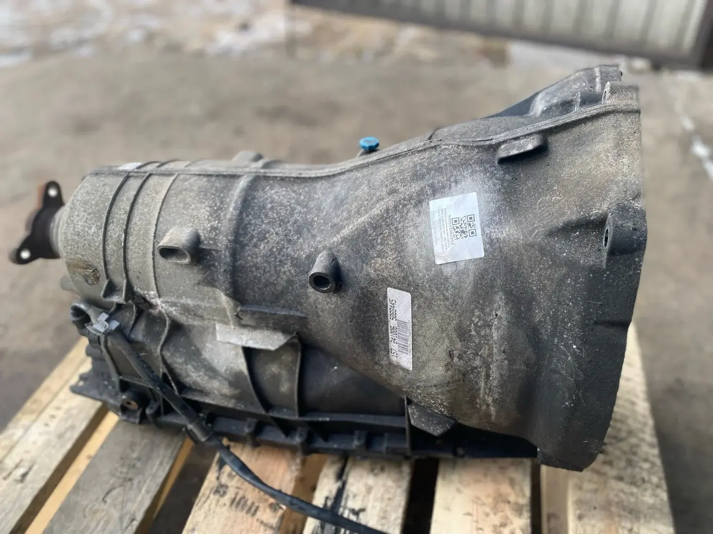 Автоматическая коробка передач (АКПП) 24007556972, 24007563432, 7556972
