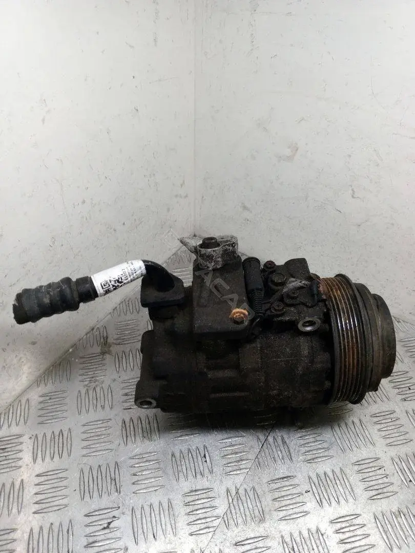 Компрессор кондиционера 7SBU16C, A0002307011