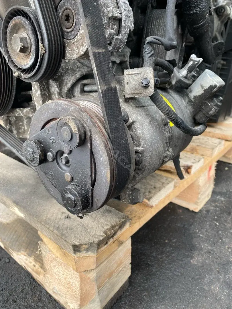 Компрессор кондиционера AV6N-19D629-BC, RA4089