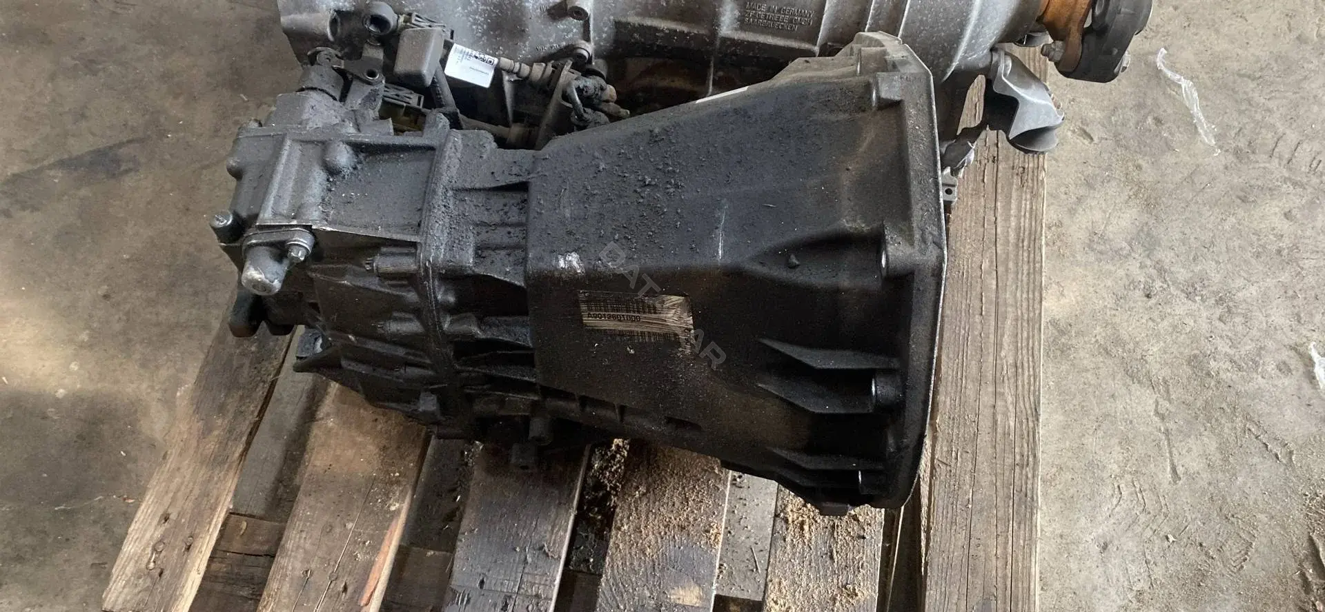 Механическая коробка передач (МКПП) A901260100, OM611987