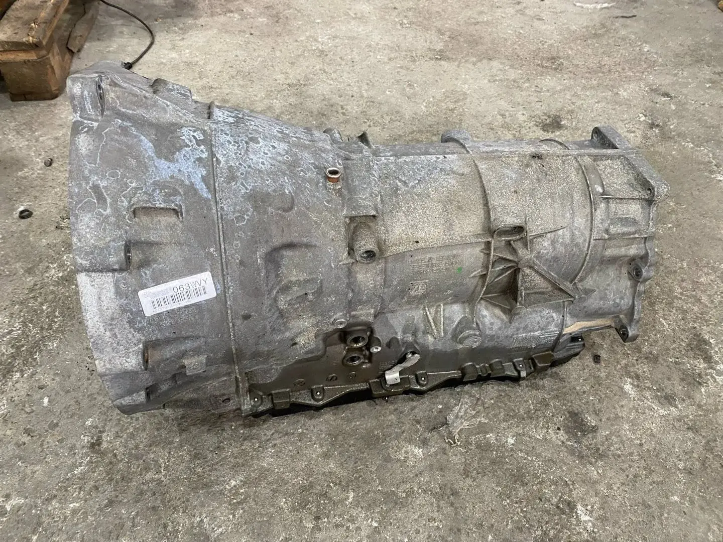 Автоматическая коробка передач (АКПП) 24007616615, 24007619372, 24007630575