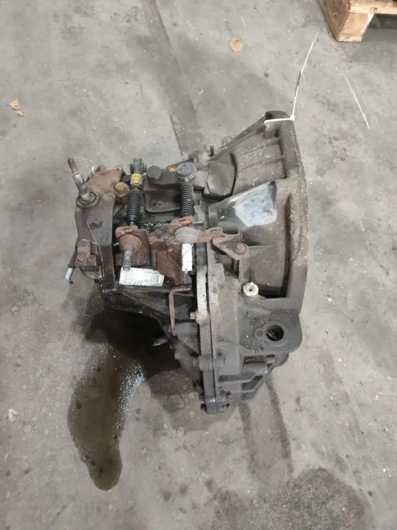 Механическая коробка передач (МКПП) 8200546200, PF6010