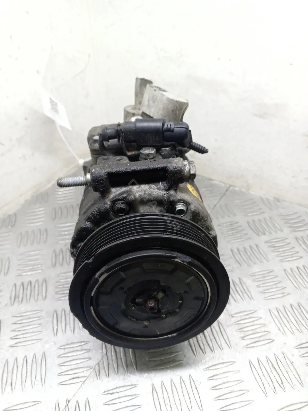 Компрессор кондиционера 7P0820803D, 7SEU17C, RA4034