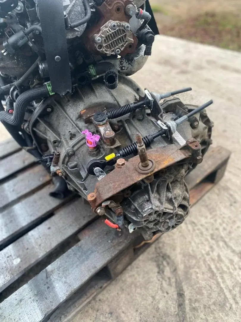 Механическая коробка передач (МКПП) 8200546200, PF6010