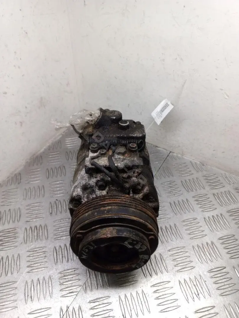 Компрессор кондиционера 64526916232, 6916232, 7SBU16C