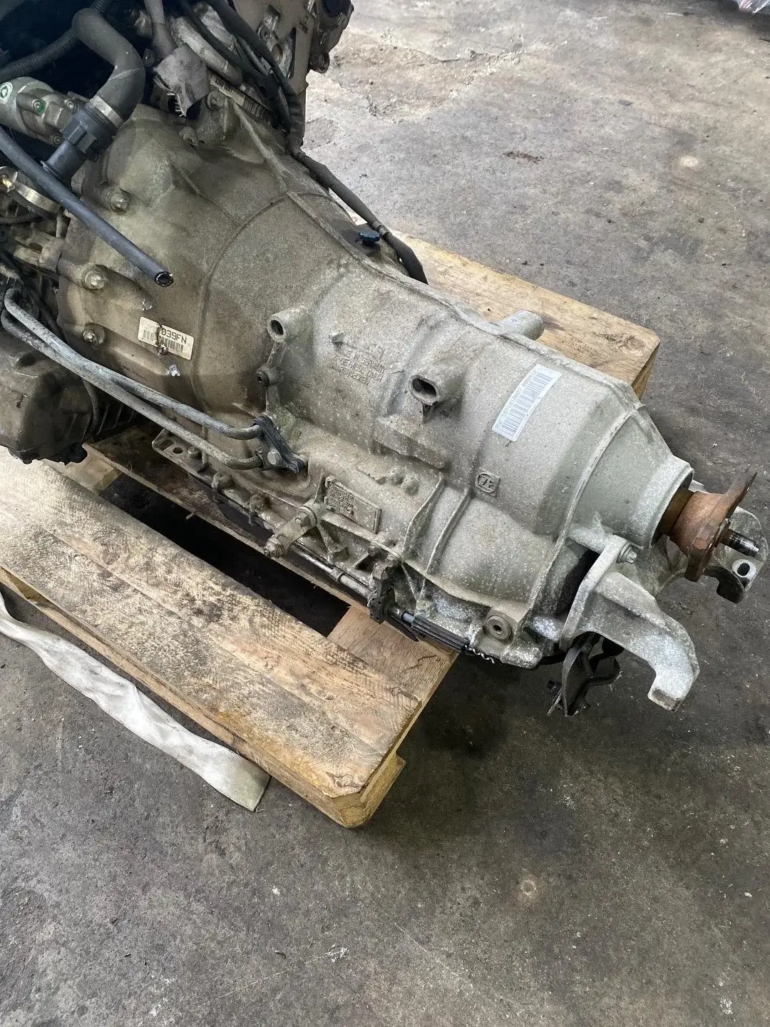 Автоматическая коробка передач (АКПП) 24007532370, 24007534618, 24007537895