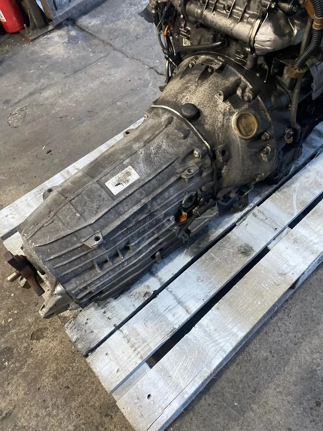 Автоматическая коробка передач (АКПП) A2042703505
