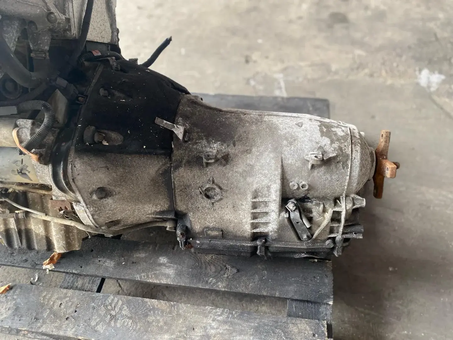 Автоматическая коробка передач (АКПП) R1402712601