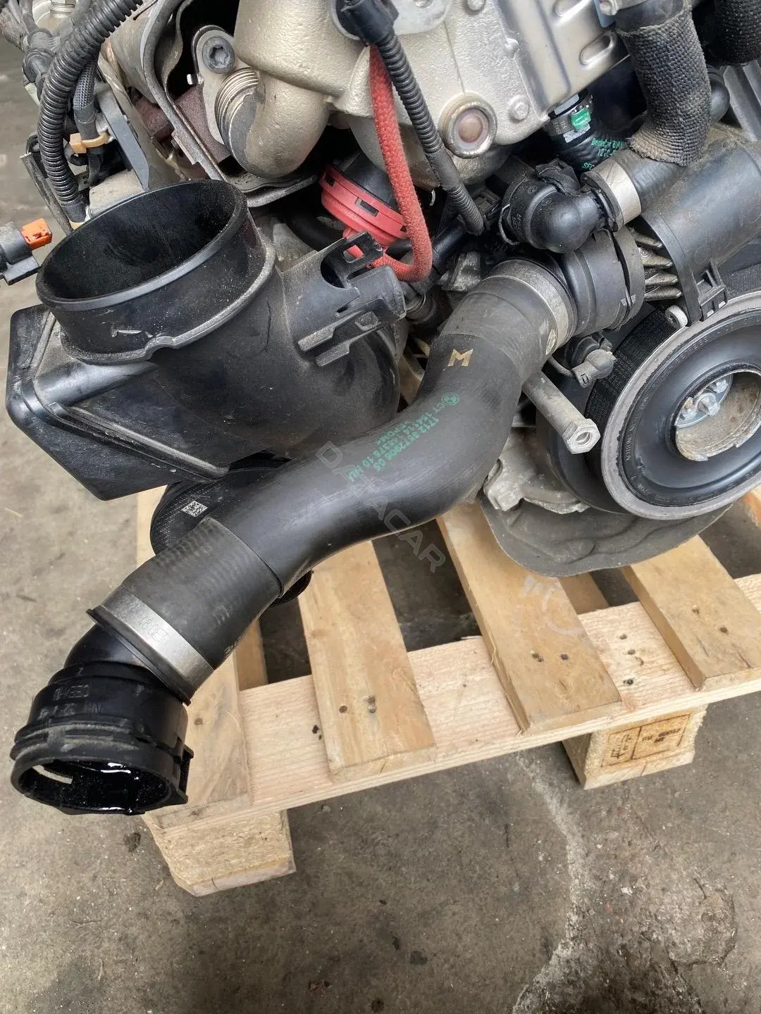 Патрубки системы охлаждения 17128572906, 8572906