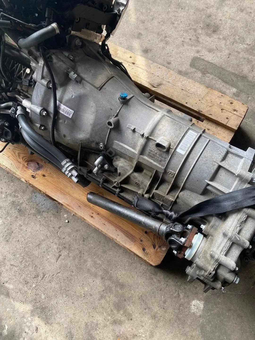 Автоматическая коробка передач (АКПП) 24007566896, 24007576105, 7566896