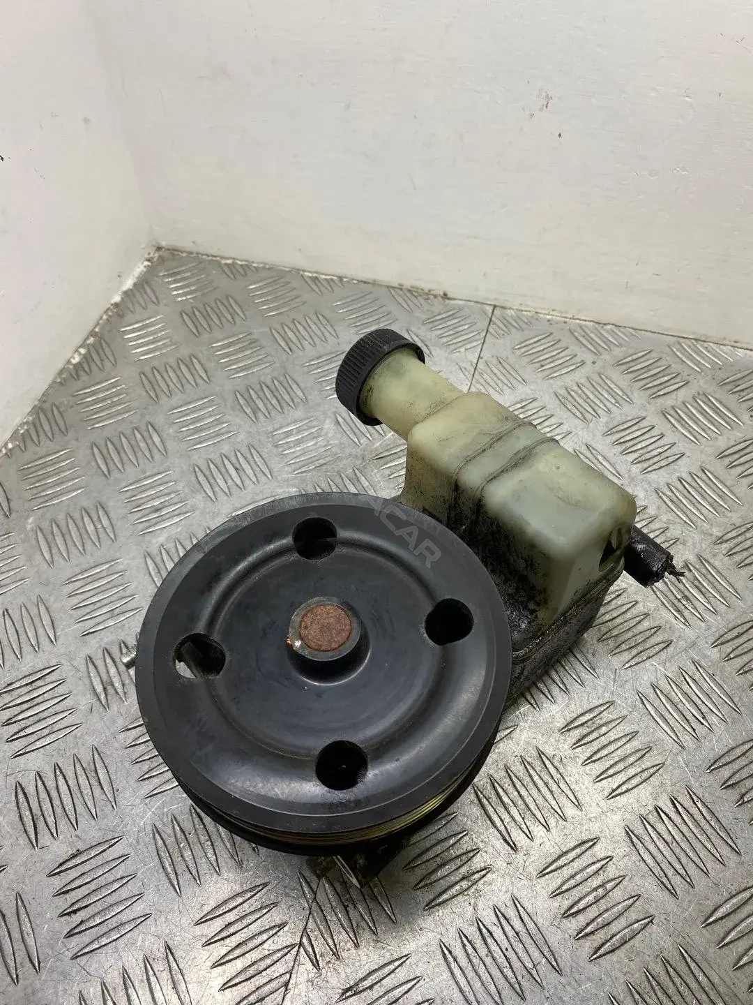 Насос гидроусилителя руля EG2132650C