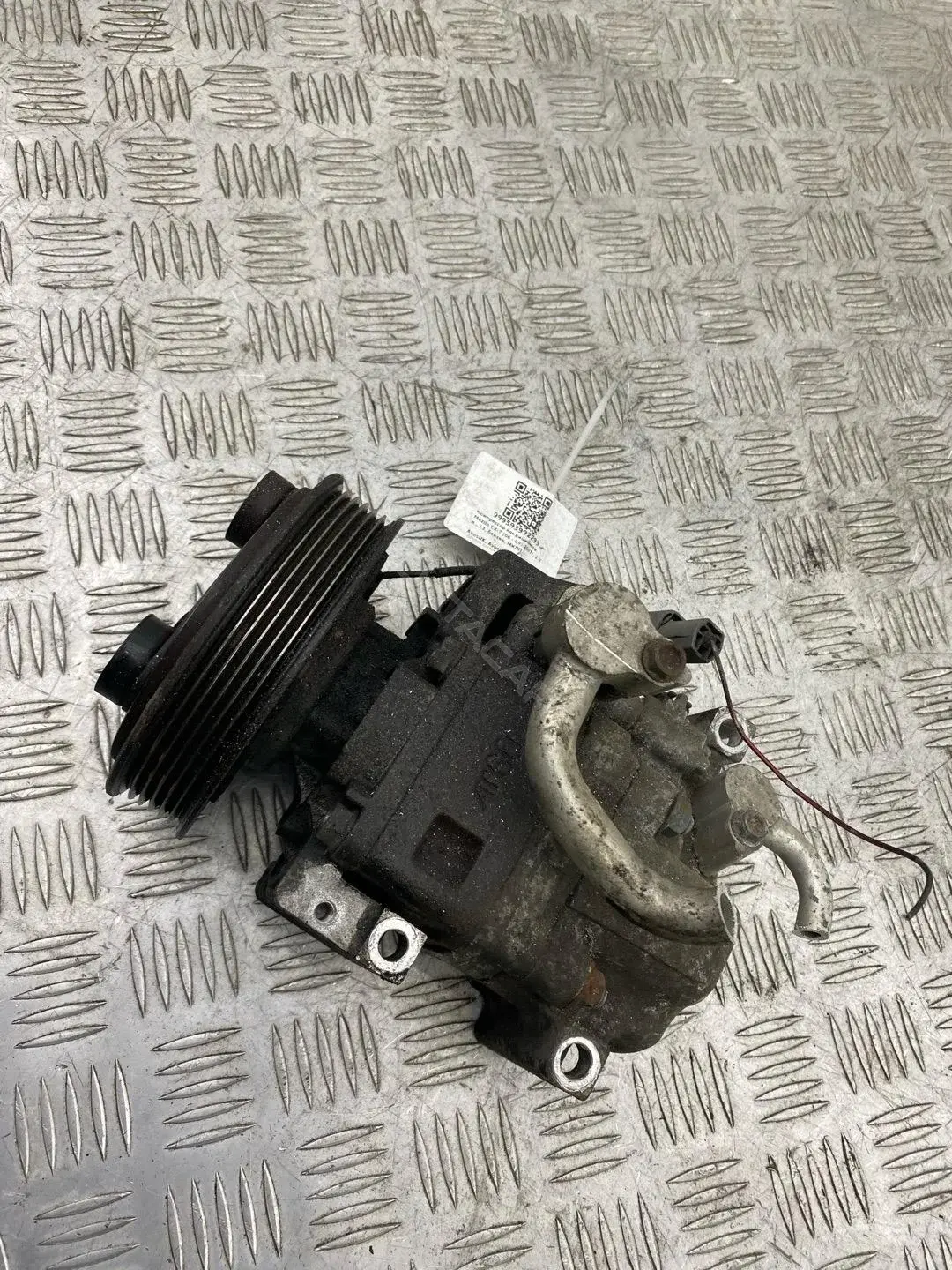 Компрессор кондиционера H12A1A4DW