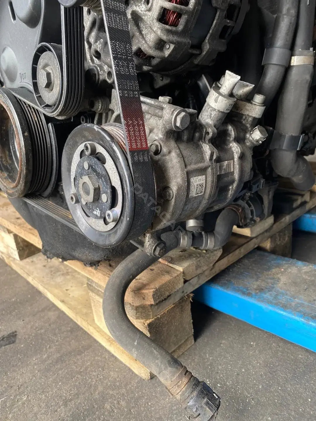 Компрессор кондиционера 5Q0820803F, RA4077
