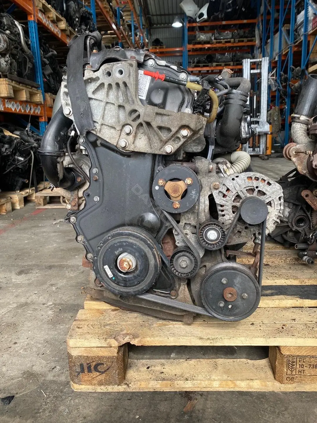 Двигатель в сборе M9R692